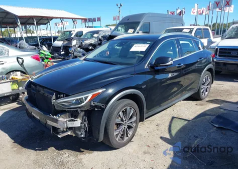 2017 Infiniti Qx30 Premium z USA, uszkodzony, nr VIN SJKCH5CR0HA036707